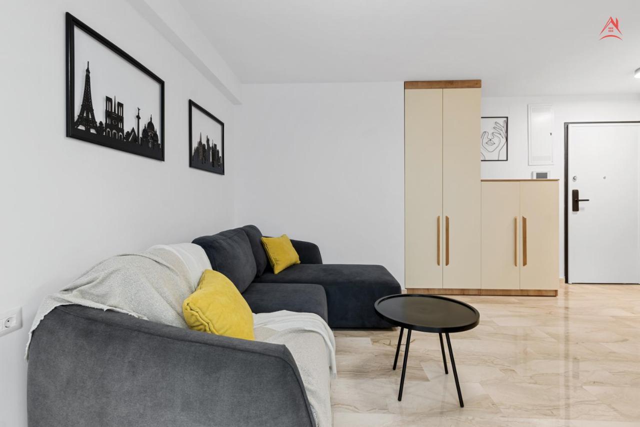 Apartament Opera Residence - Cismigiu, Eroilor, Free Private Parking Bucureşti Exterior foto