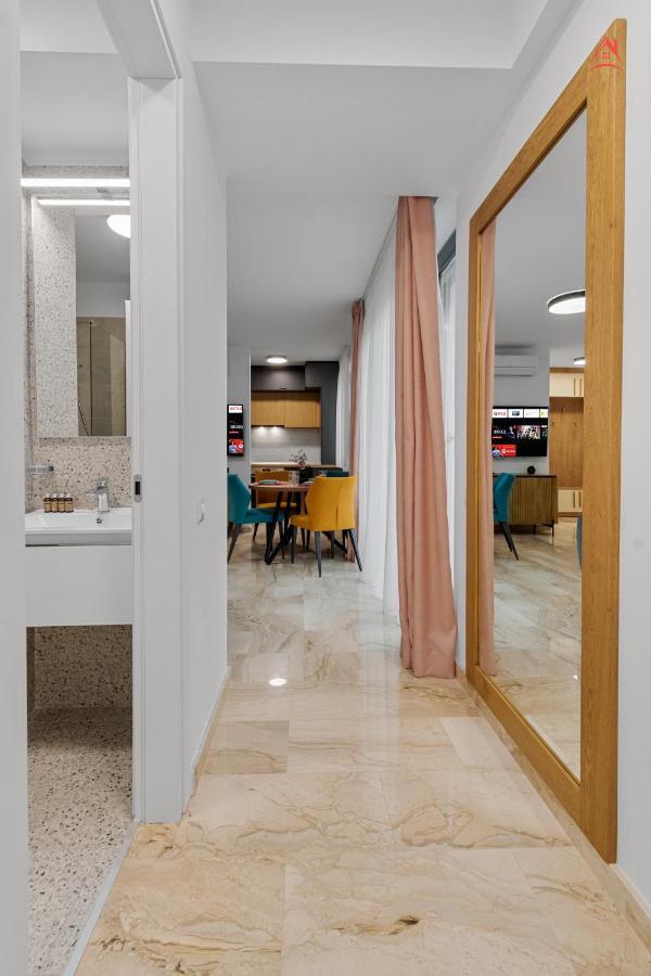 Apartament Opera Residence - Cismigiu, Eroilor, Free Private Parking Bucureşti Exterior foto