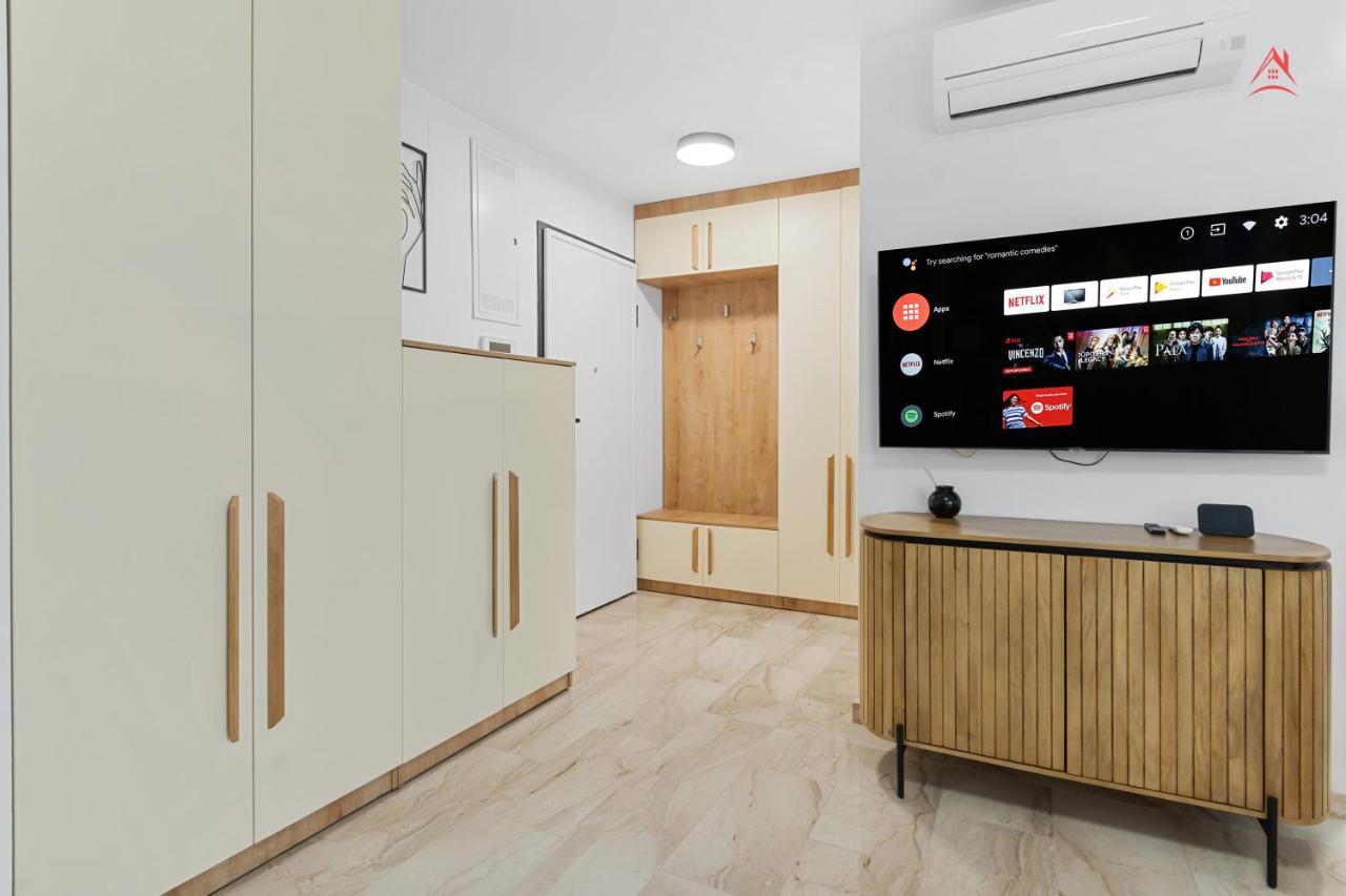 Apartament Opera Residence - Cismigiu, Eroilor, Free Private Parking Bucureşti Exterior foto