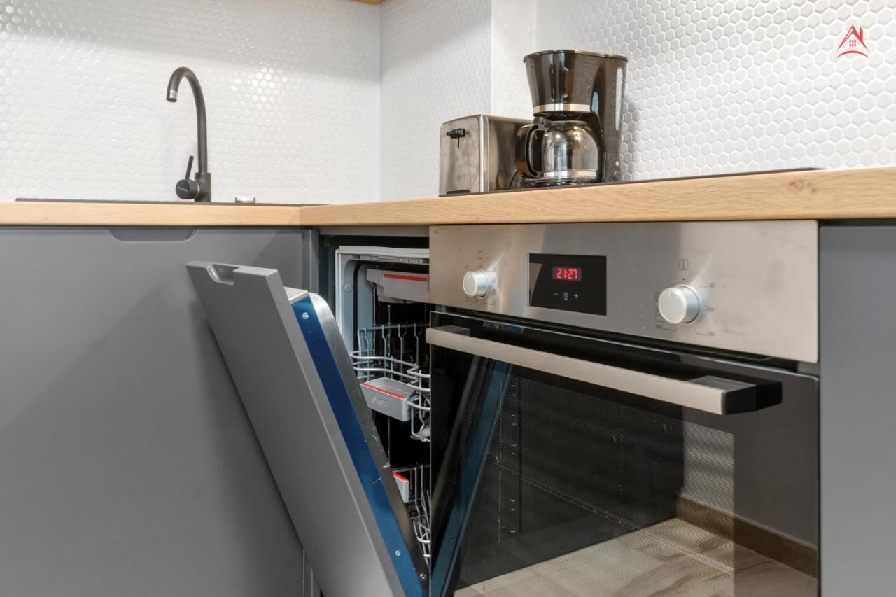 Apartament Opera Residence - Cismigiu, Eroilor, Free Private Parking Bucureşti Exterior foto